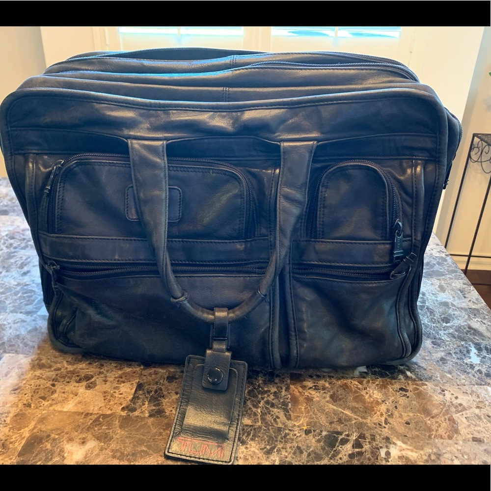 TUMI - Expandable Organizer Laptop Leather bag